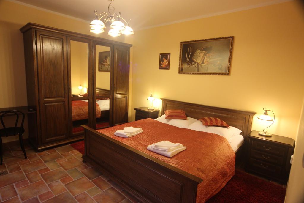 Třeboň Hotel Pelikan חדר תמונה