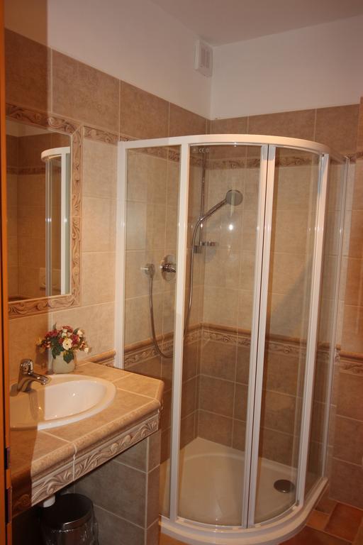 Třeboň Hotel Pelikan חדר תמונה