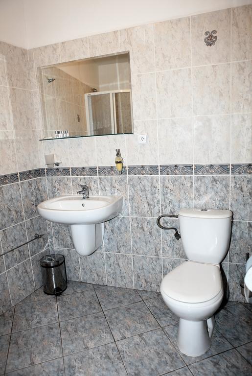 Třeboň Hotel Pelikan חדר תמונה